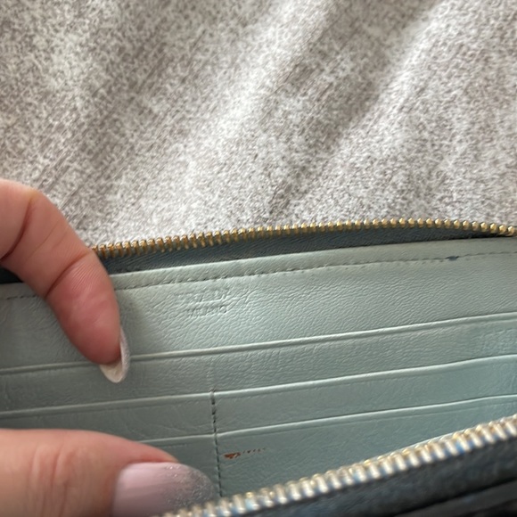 Prada Wallet - Picture 7 of 11